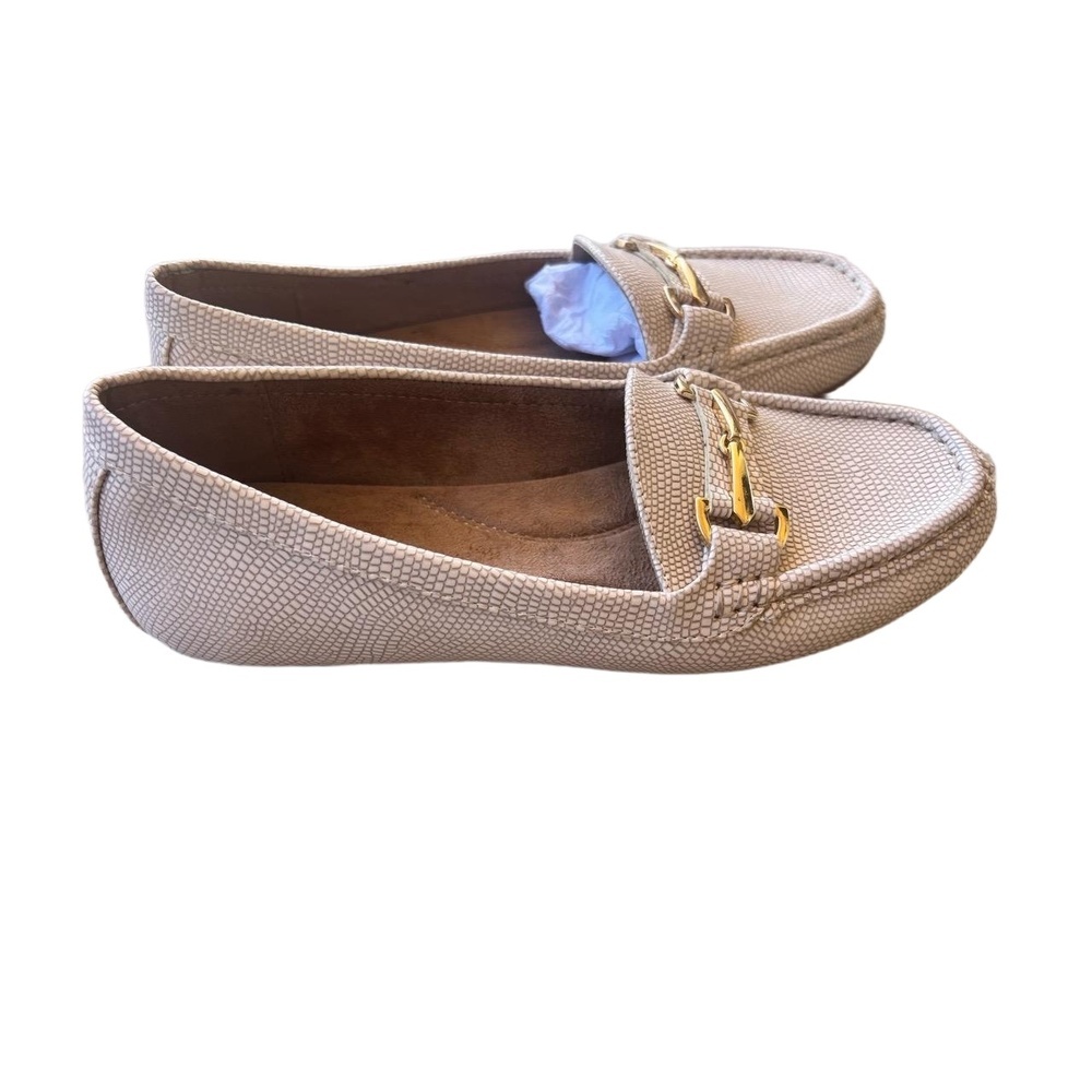 NWT Womens Size 8 Snakeskin Print Loafer Flats Gold Buckle Beige Slip On - Picture 4 of 9